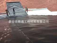 污水處理防滲膜損壞，這 5 大自然因素是